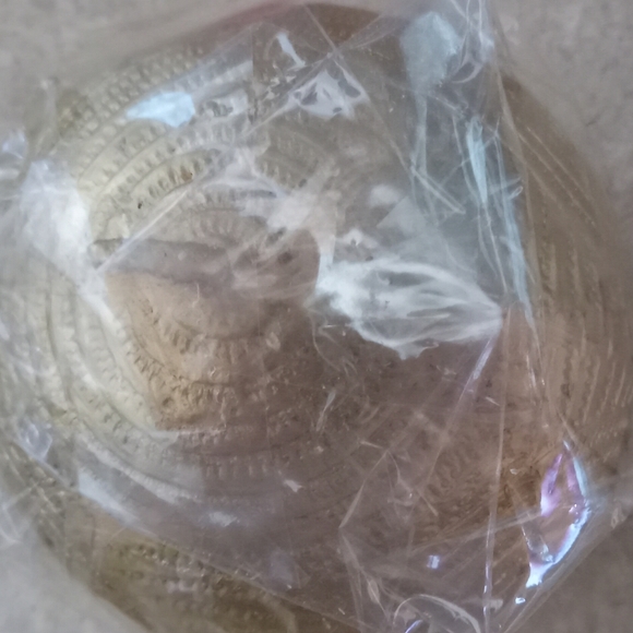 Three Ball Christmas Candles Red,Green,Gold  Swirls on each one they are NIB - Picture 4 of 11